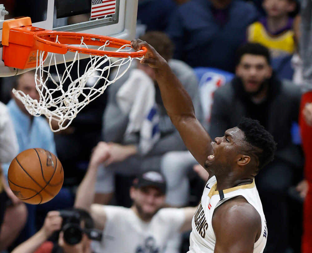 Zion Williamson dunks