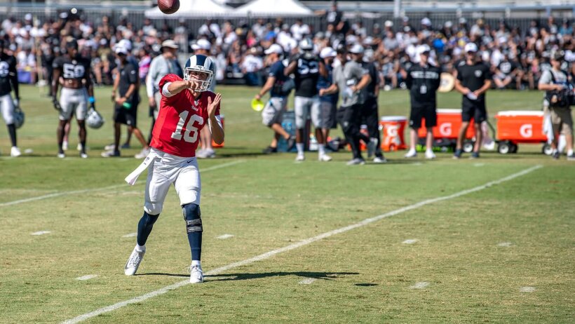 Jared Goff throwing a pass at practice