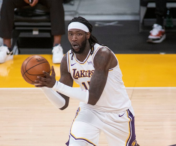 Montrezl Harrell about to pass ball