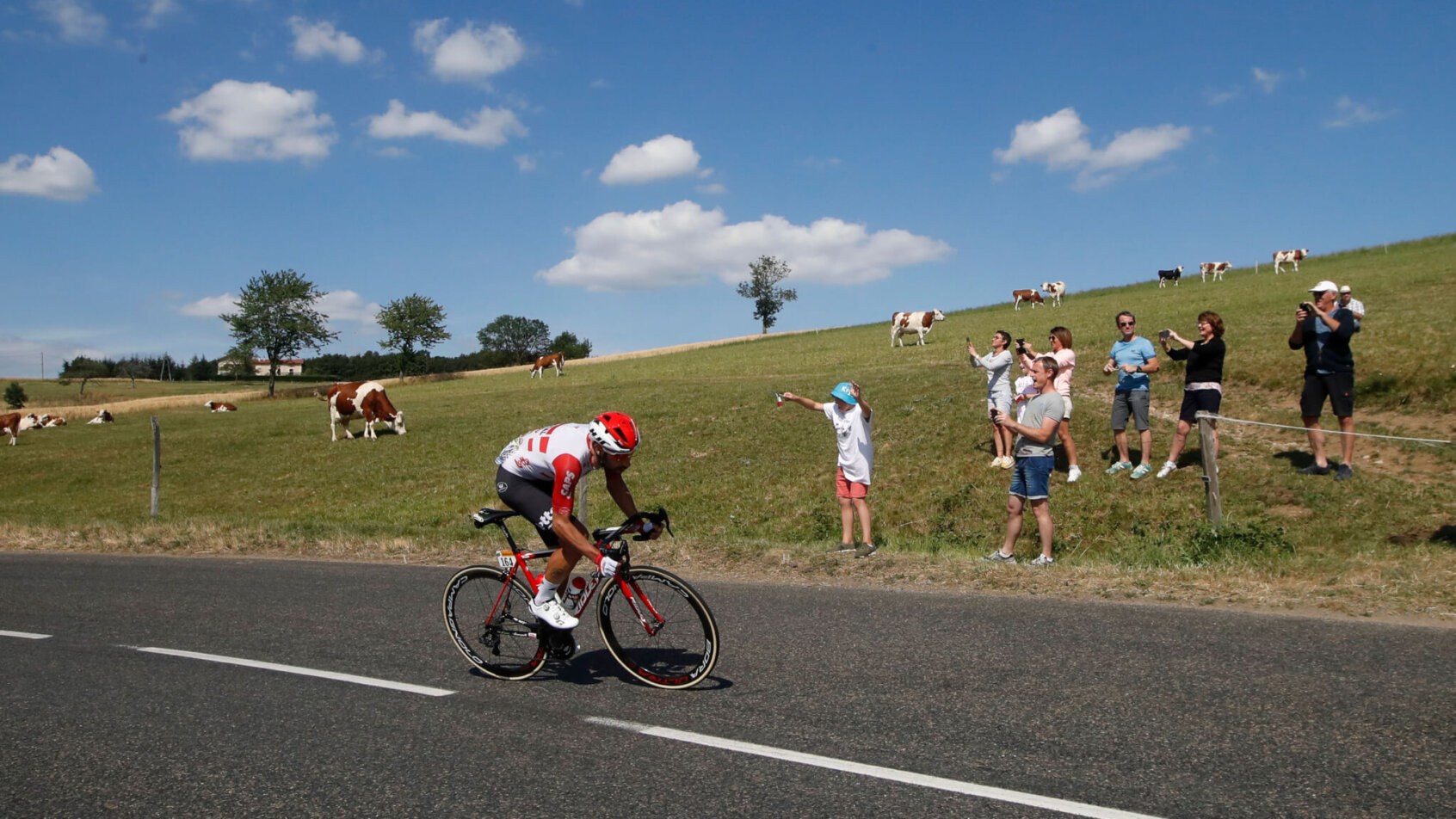 Thomas de Gendt turning a corner