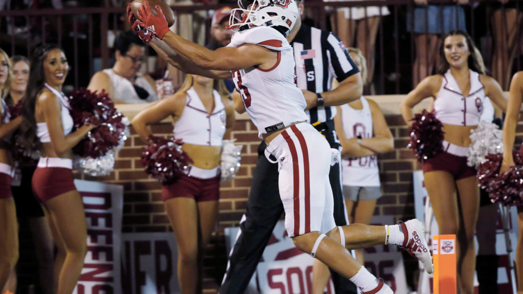 South Dakota WR Caleb Vander Esch