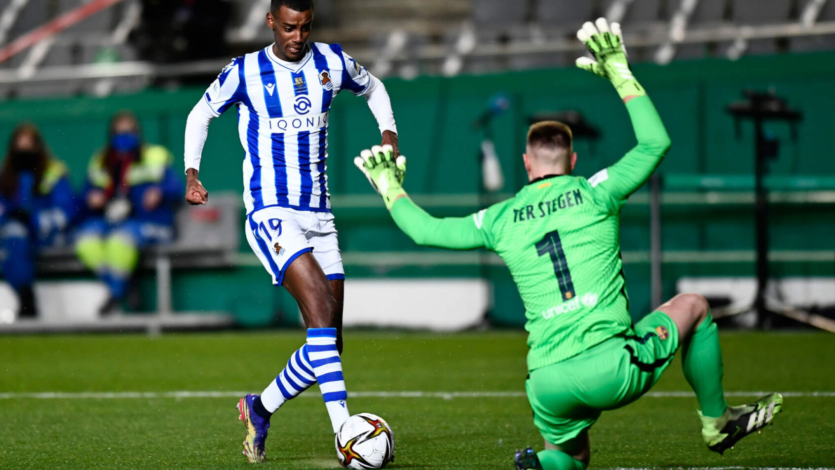 Alexander Isak breaks in on goal