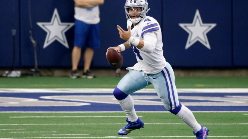 Dak Prescott escapes the pocket