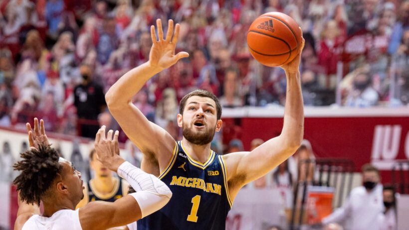 Hunter Dickinson Michigan Wolverines