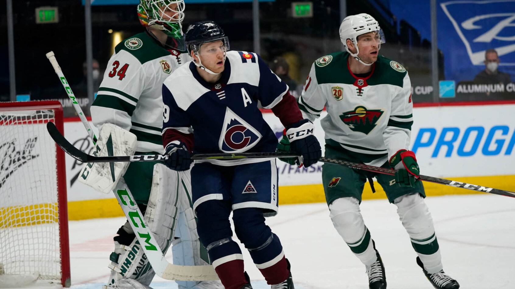 Wild vs Avalanche Odds April 7th - Nathan MacKinnon and Kaapo Kahkonen