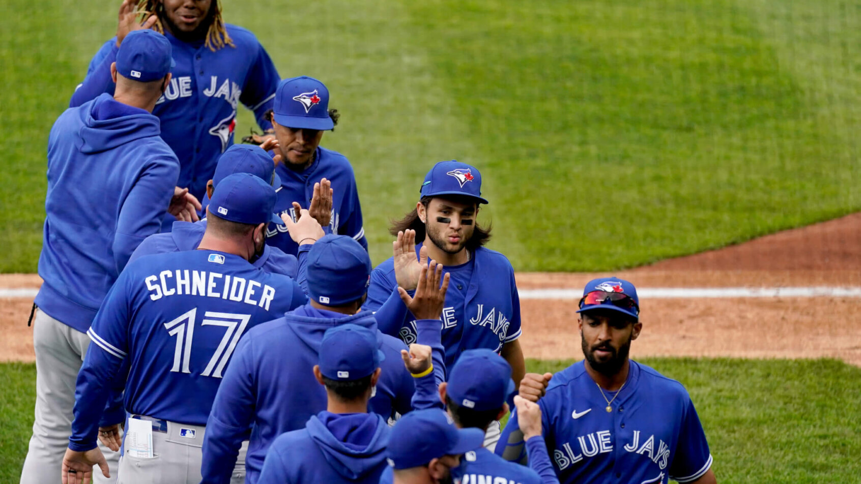 Blue Jays players celebrating