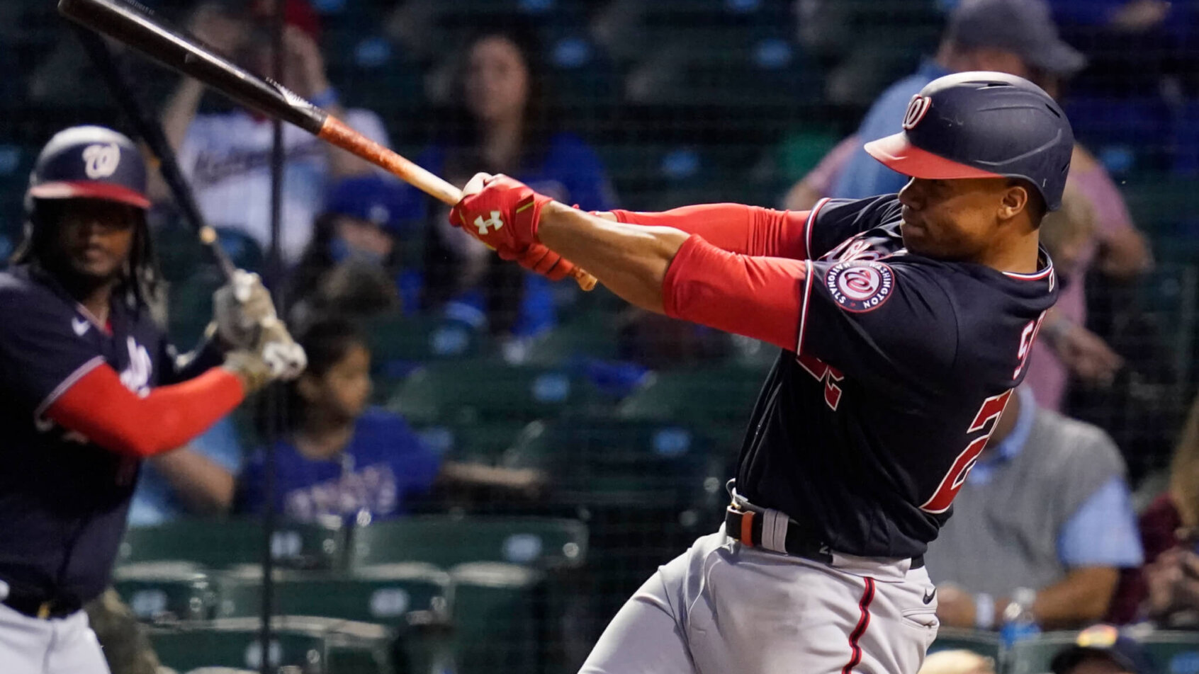 Juan Soto crushes a home run