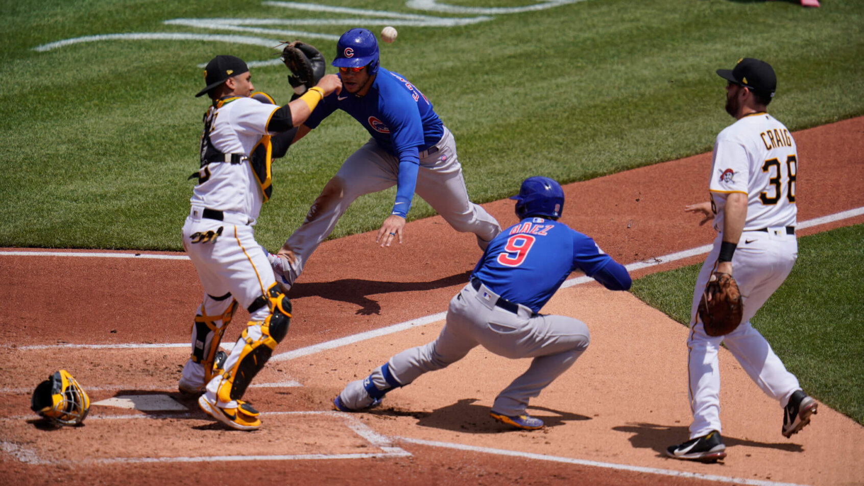 Michael Perez running home,