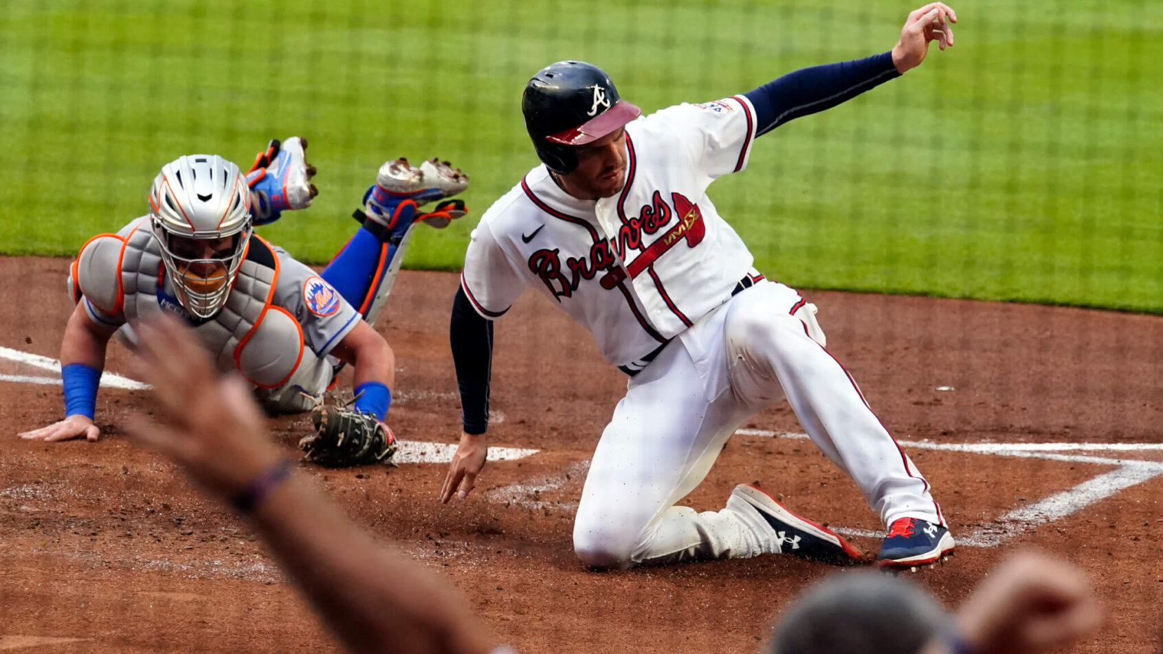 Freddie Freeman sliding