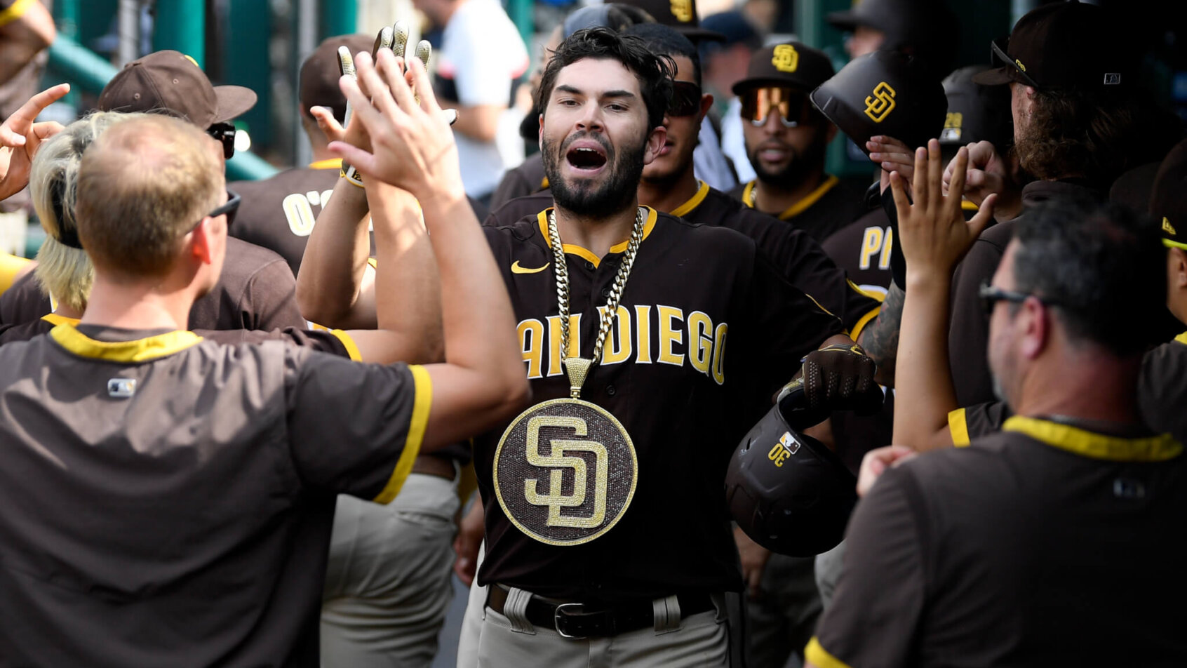 Eric Hosmer dugout high fives