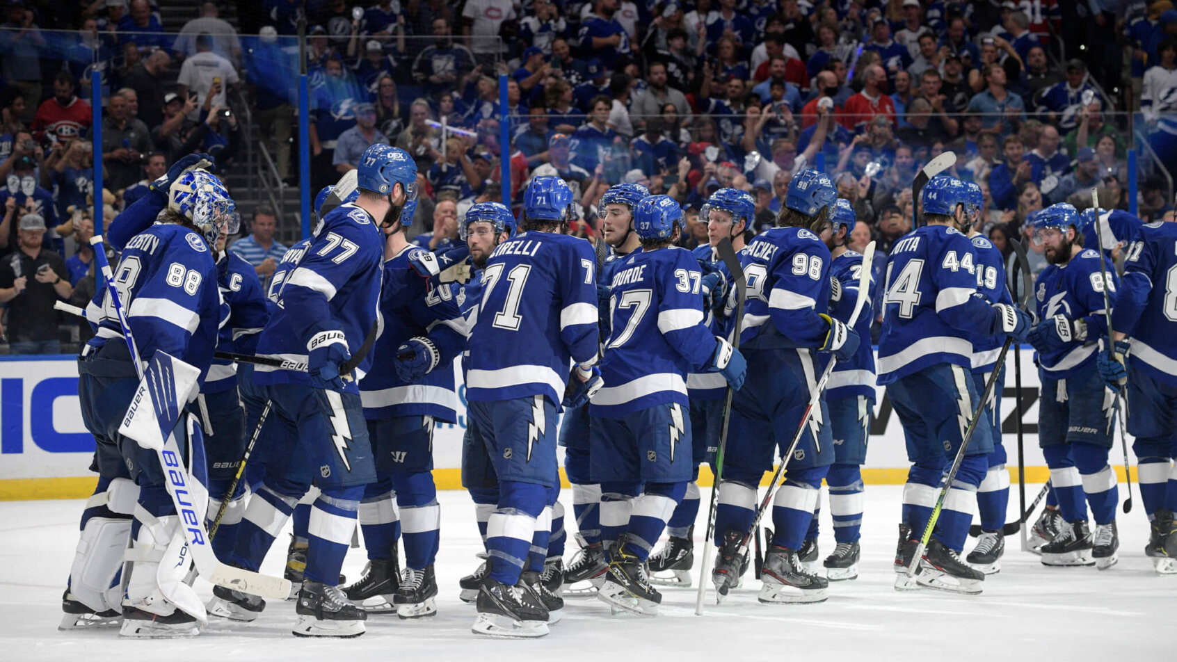 2022 NHL Opening Conference Odds - Lightning, Bruins, Avalanche