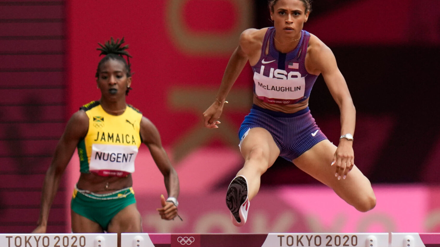 Sydney McLaughlin 400 meter Hurdles race