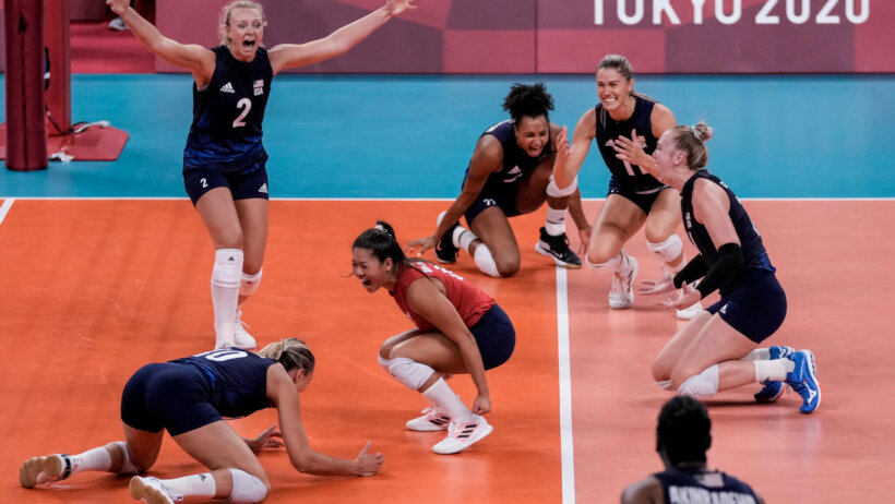 United States players celebrate