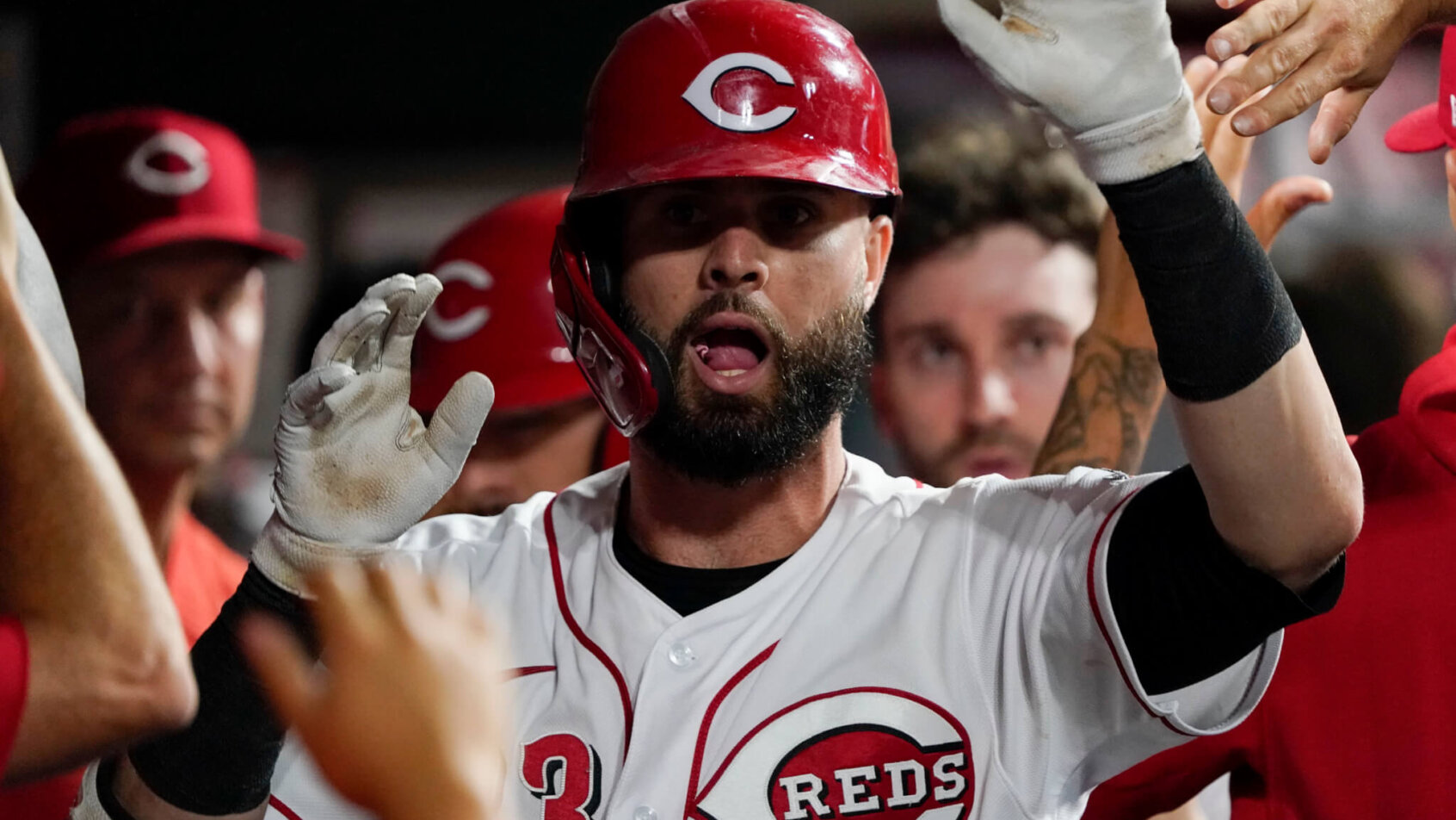 Jesse Winker celebrates