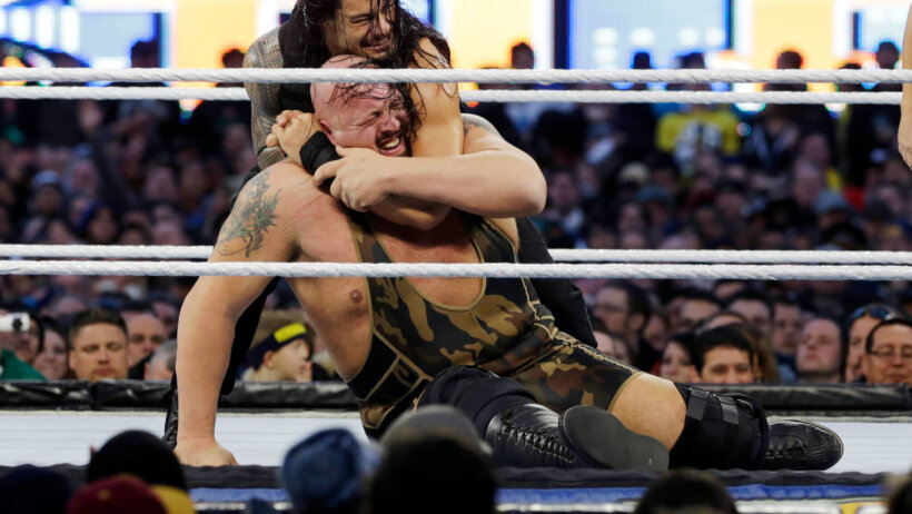 WWE Hell in a Cell 2021 Odds - Roman Reigns & Bobby Lashley