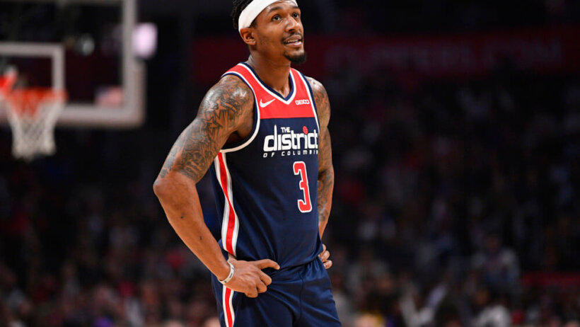 Bradley Beal hands on waist
