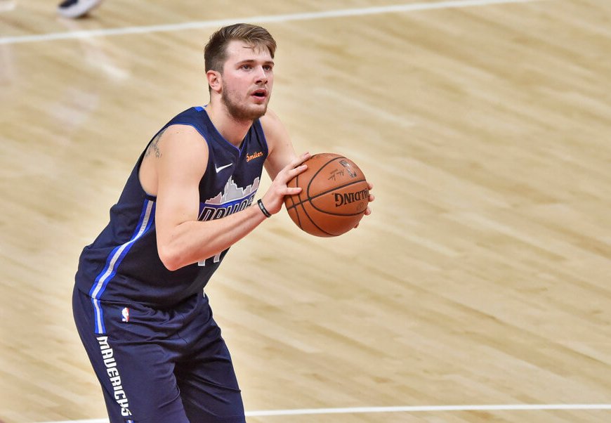 Luka Doncic shooting a free throw