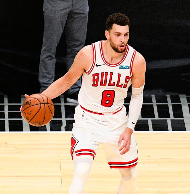 Zach LaVine dribbling
