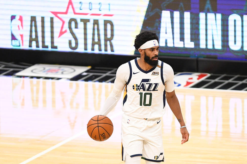 Mike Conley dribbling ball