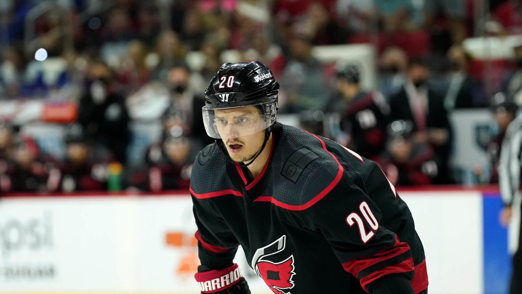 Sebastian Aho preparing for faceoff