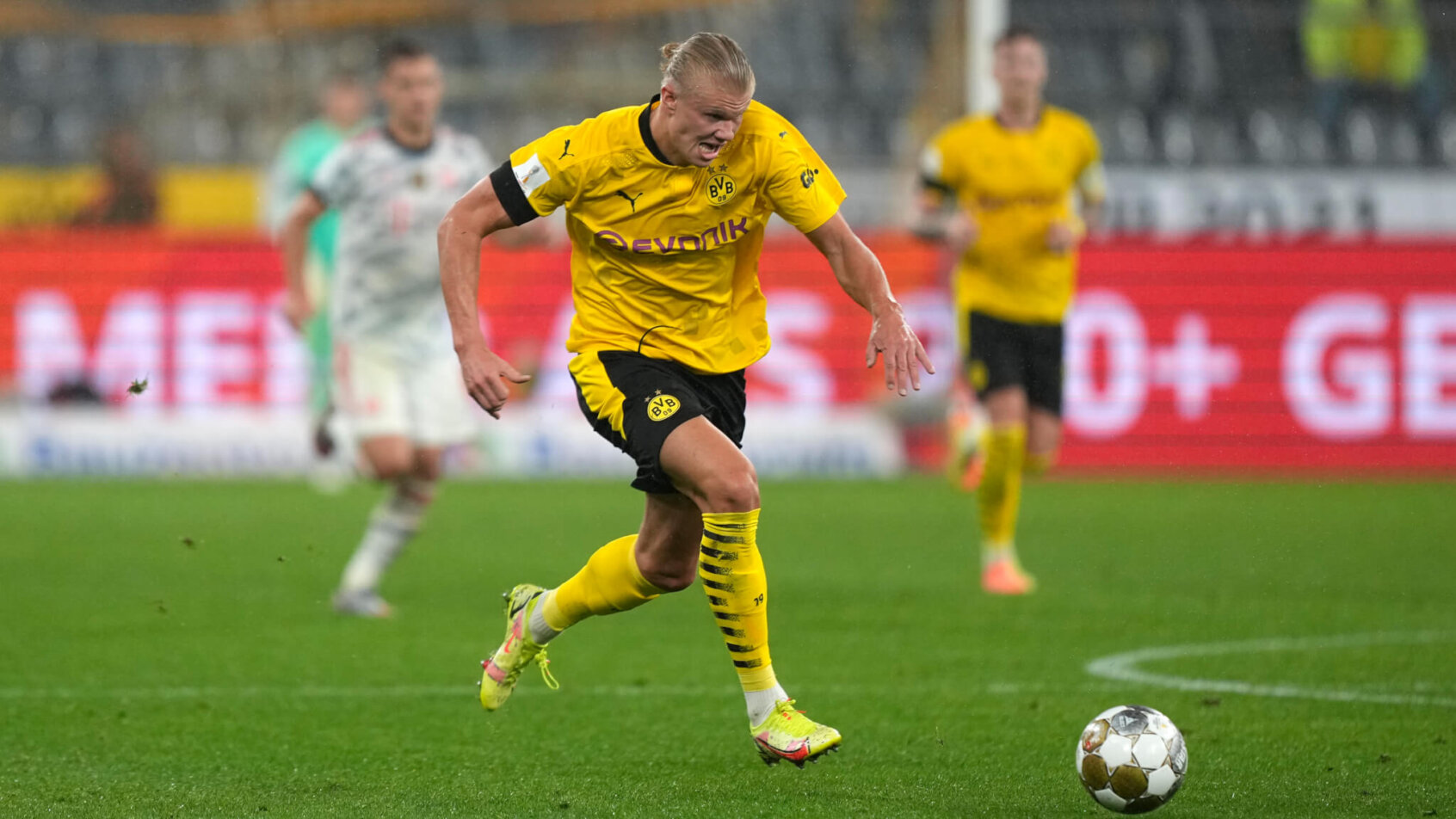 Bayer Leverkusen vs Borussia Dortmund