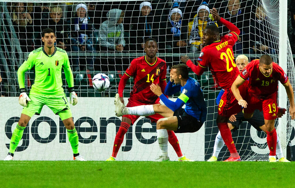 Marten Kuusk shooting on Belgium net