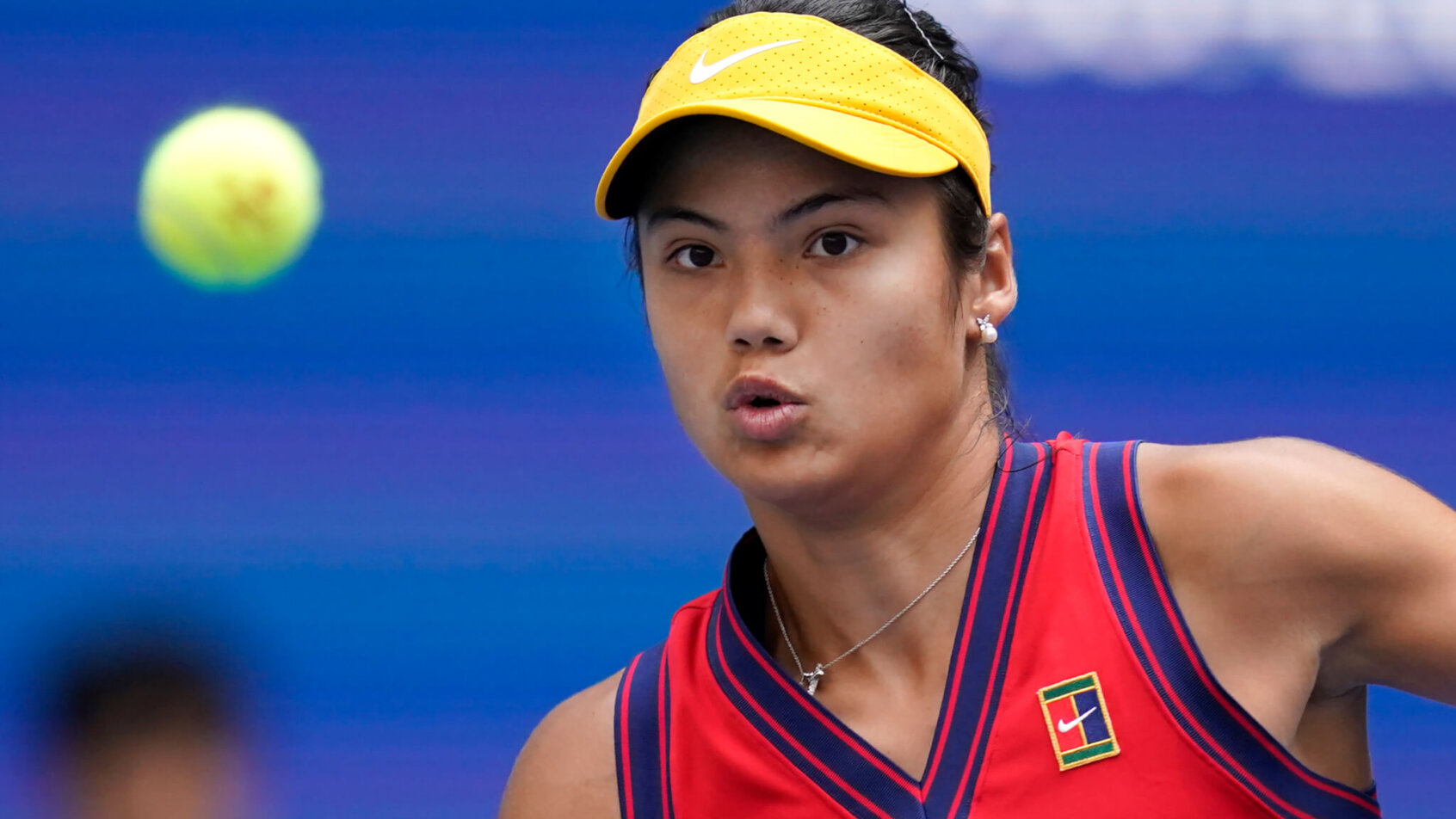 Emma Raducano vs Belinda Bencic