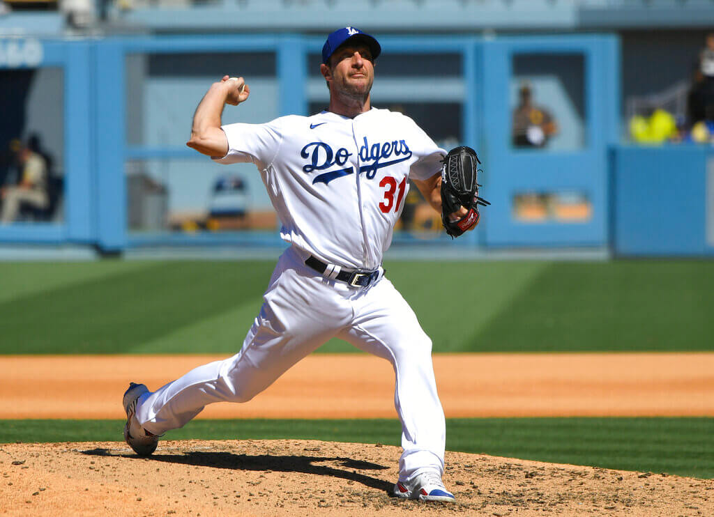 Los Angeles Dodgers Max Scherzer pitching