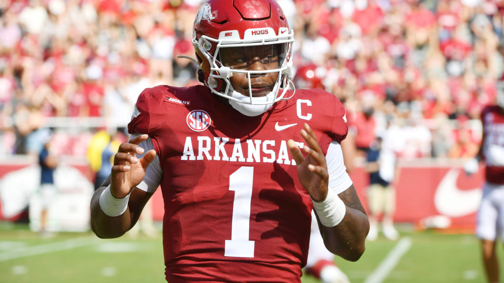 KJ Jefferson walking to sideline
