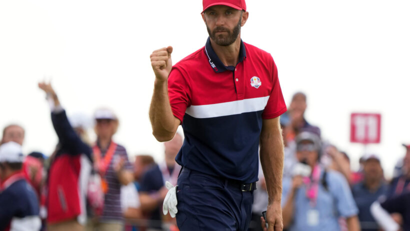 Dustin Johnson fist pump