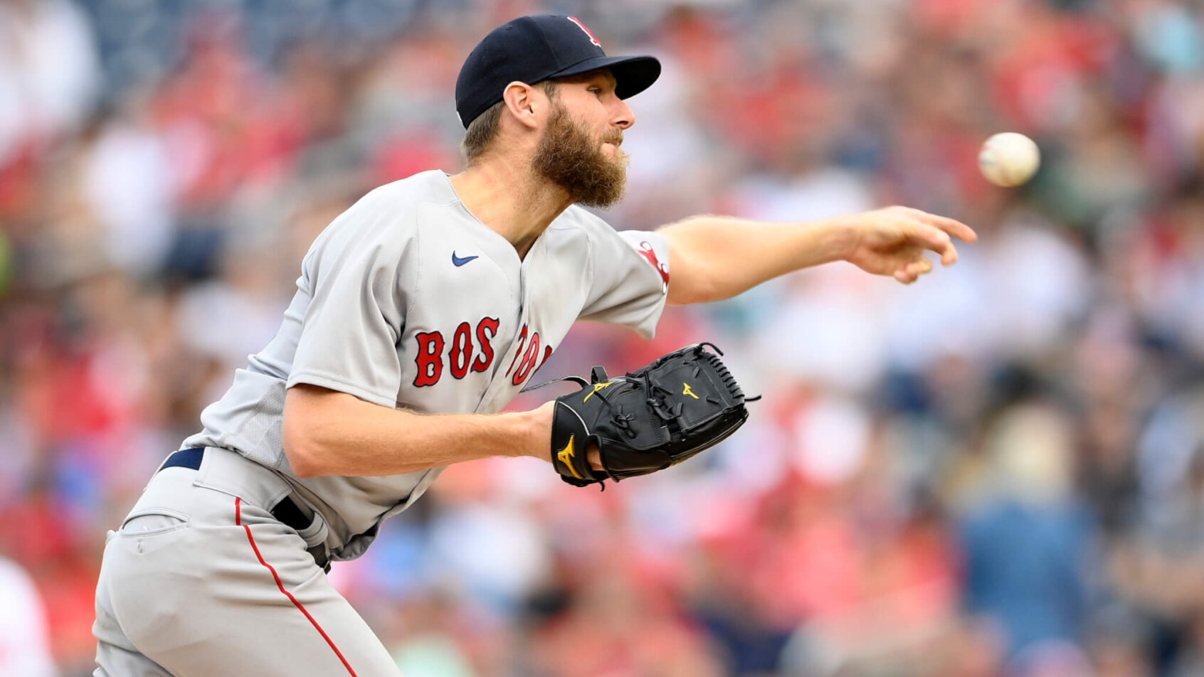 Chris Sale slings a pitch