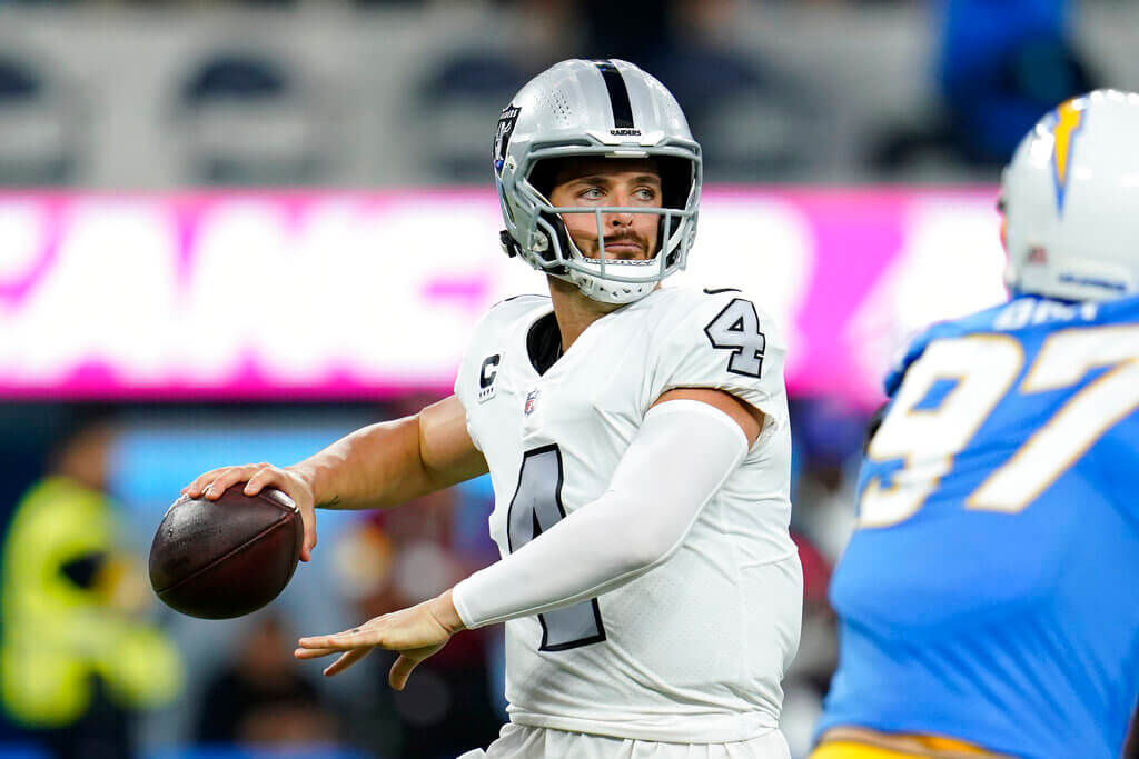 Derek Carr