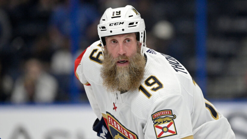 Joe Thronton face off
