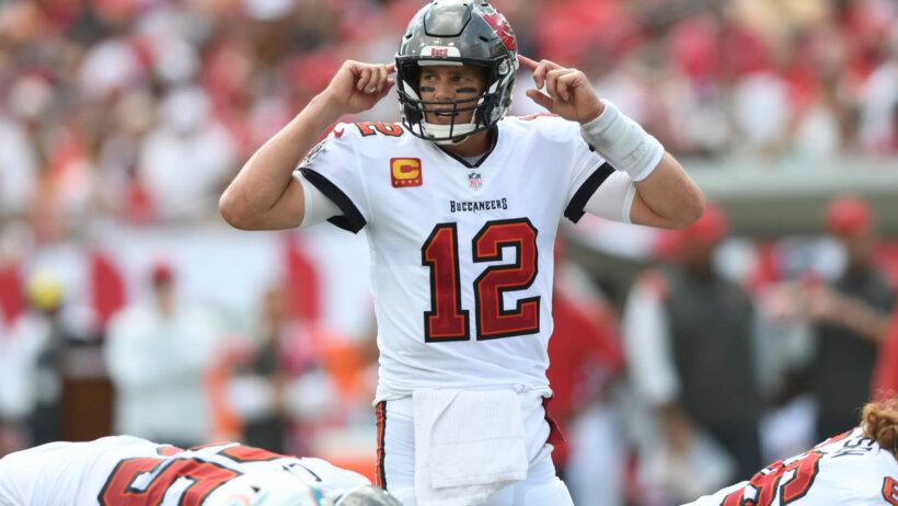 Tom Brady vs Miami Dolphins