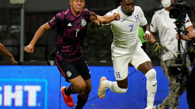 El Salvador vs Mexico