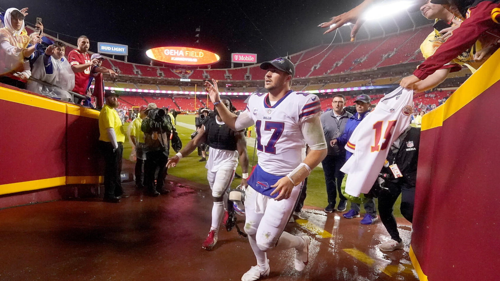 Josh Allen celebrates vs Kansas City Chiefs