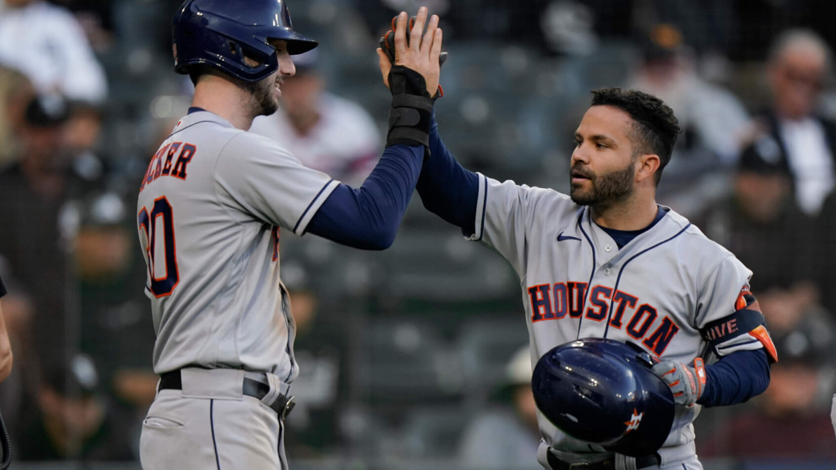 Jose Altuve home run celebration