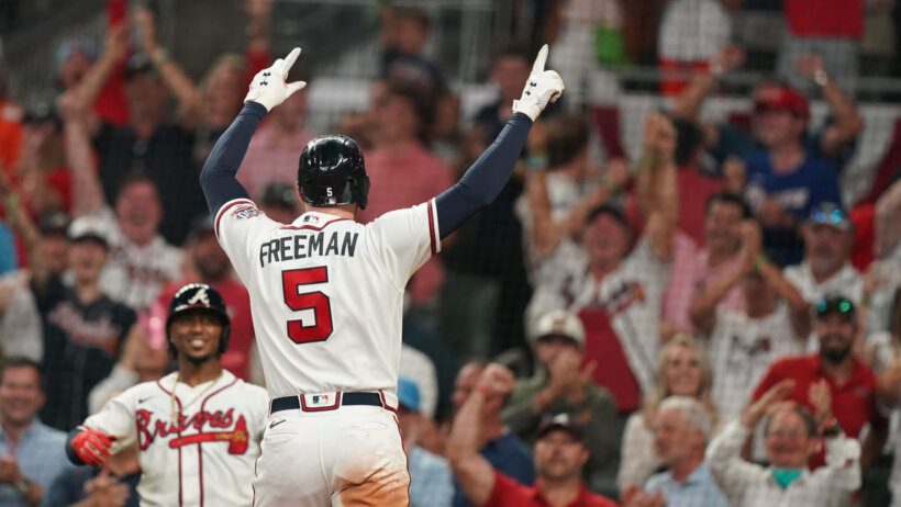 Atlanta Braves Freddie Freeman celebrating a home run