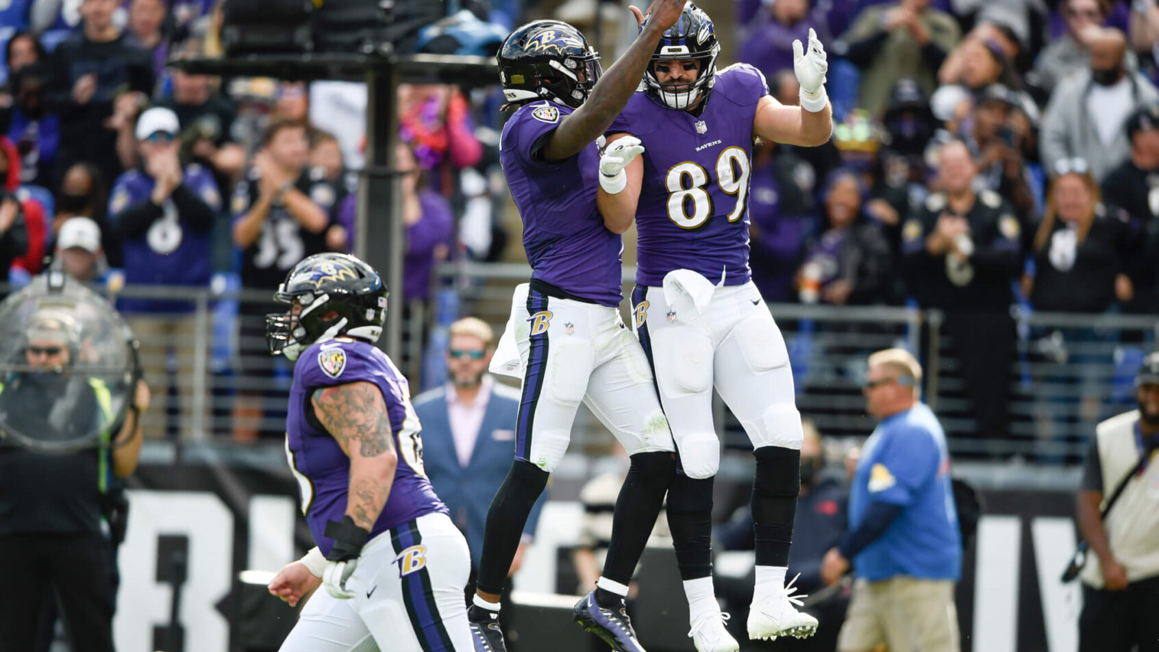 Mark Andrews and Lamar Jackson leaping celebration