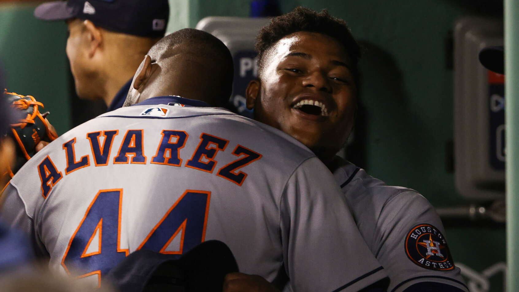 Yordan Alvarez Framber Valdez hug