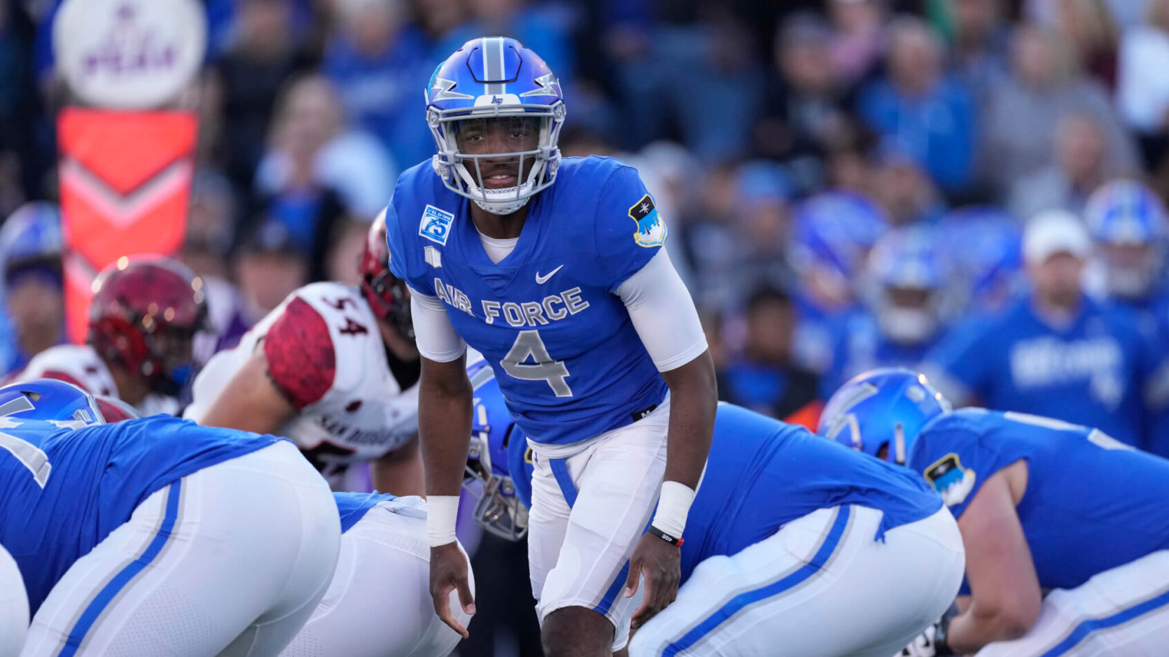 Haaziq Daniels audibles at the line of scrimmage
