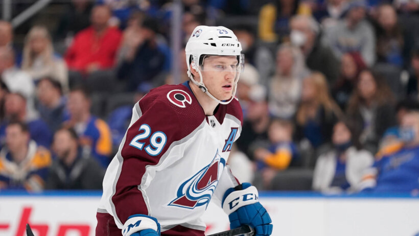 Mackinnon's injury NHL Hart Trophy odds