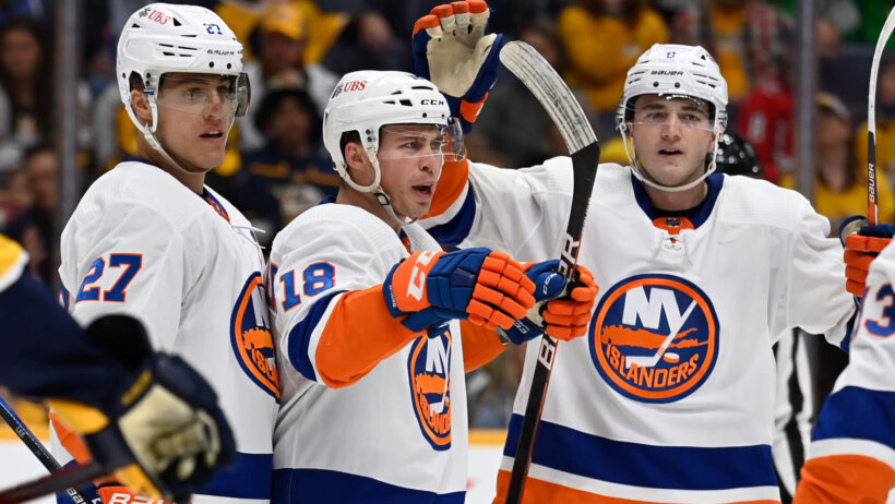 Islanders players celebrate
