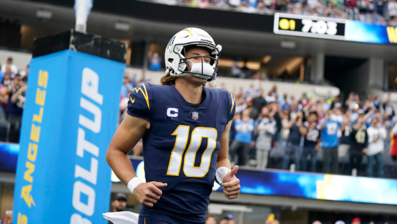 Justin Herbert, entrance, Los Angeles Chargers