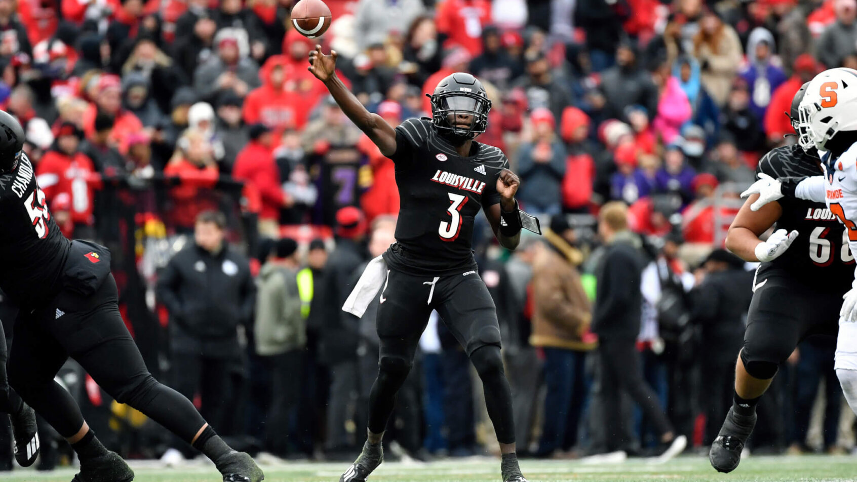 Malik Cunningham throwing