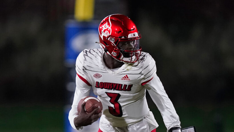 Malik Cunningham running