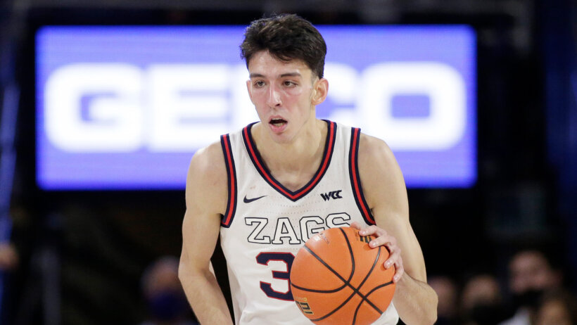 Chet Holmgren brings the ball up court