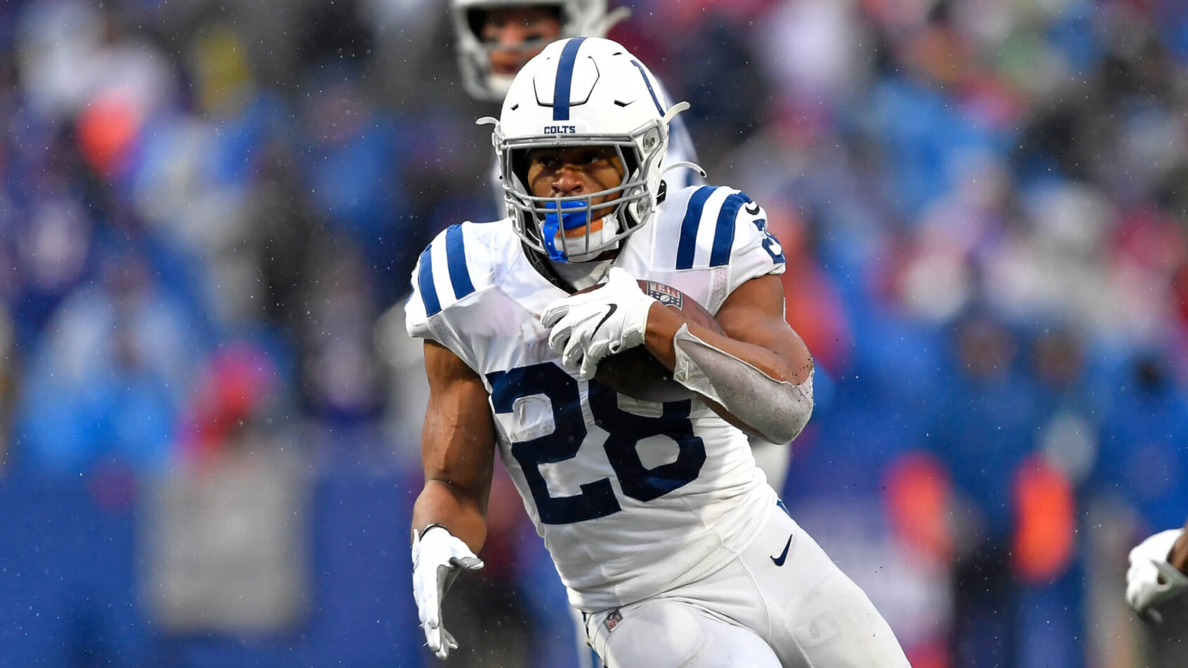 Jonathan Taylor, Indianapolis Colts, rushes against Buffalo Bills