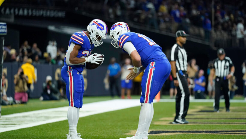 Bills celebrate TD