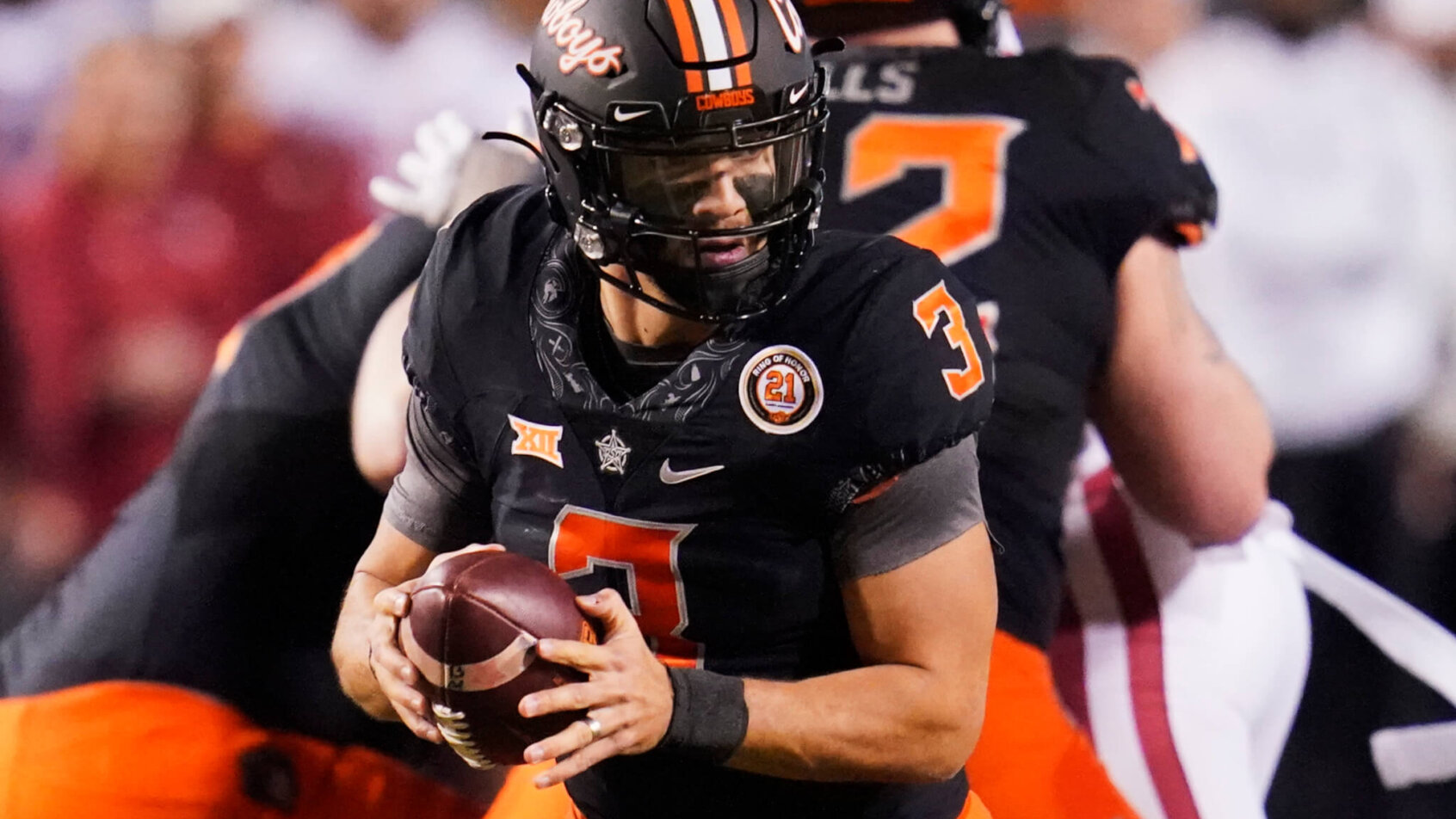 Spencer Sanders rolling out